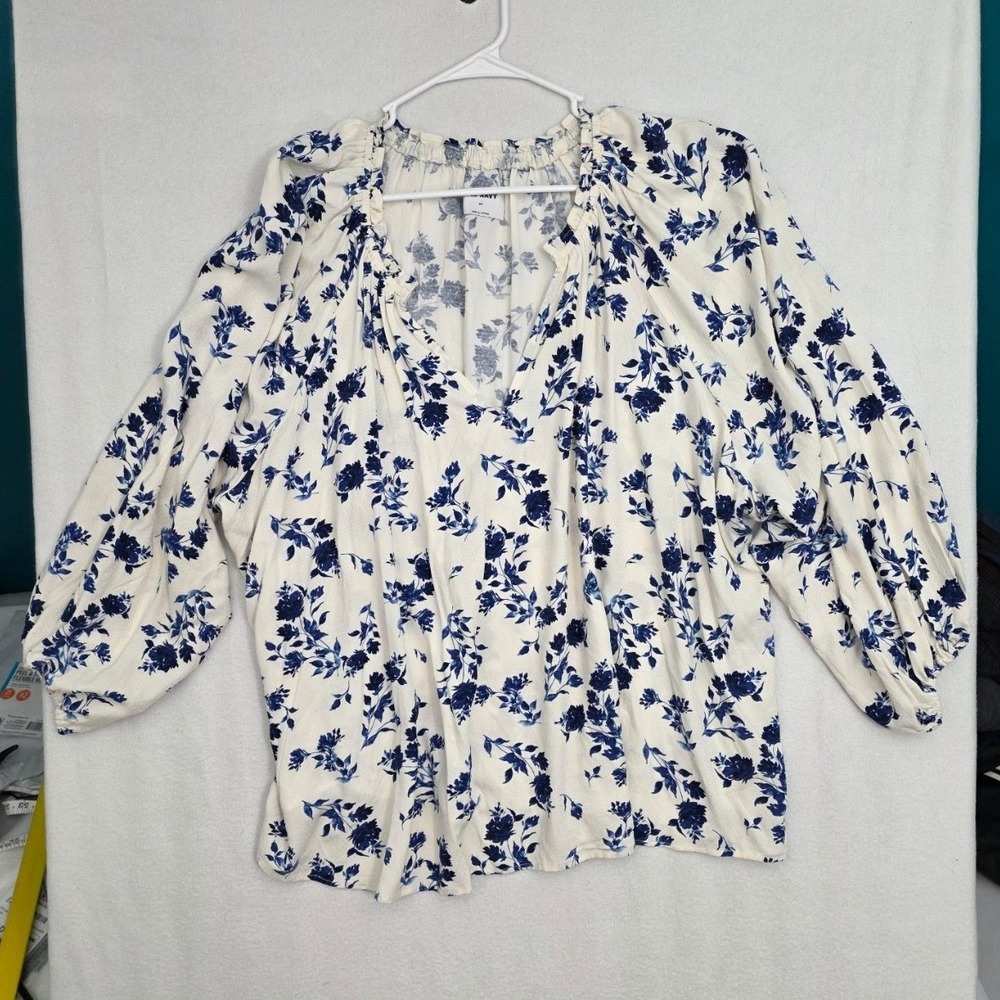 Old Navy Floral Peasant Blouse 4X White Blue Rayon Balloon Sleeve Boho Top